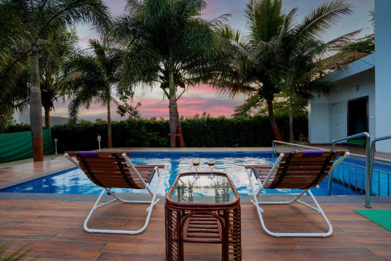 White Coco House 4Bhk Villa Nashik Ngoại thất bức ảnh