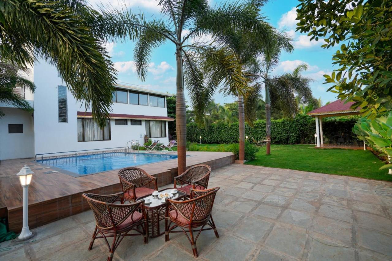 White Coco House 4Bhk Villa Nashik Ngoại thất bức ảnh